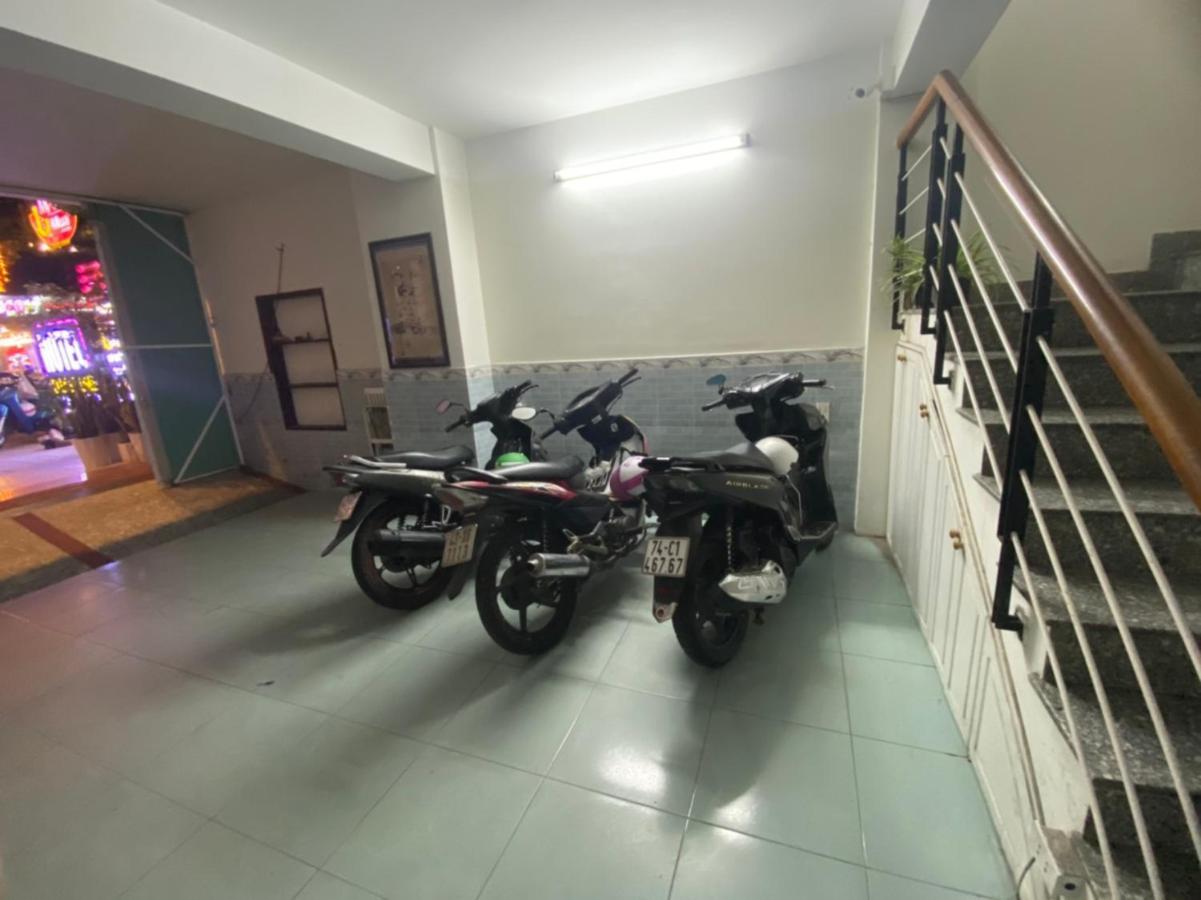 Oyo 1168 Elly'S Home 2 Ντα Νανγκ Εξωτερικό φωτογραφία